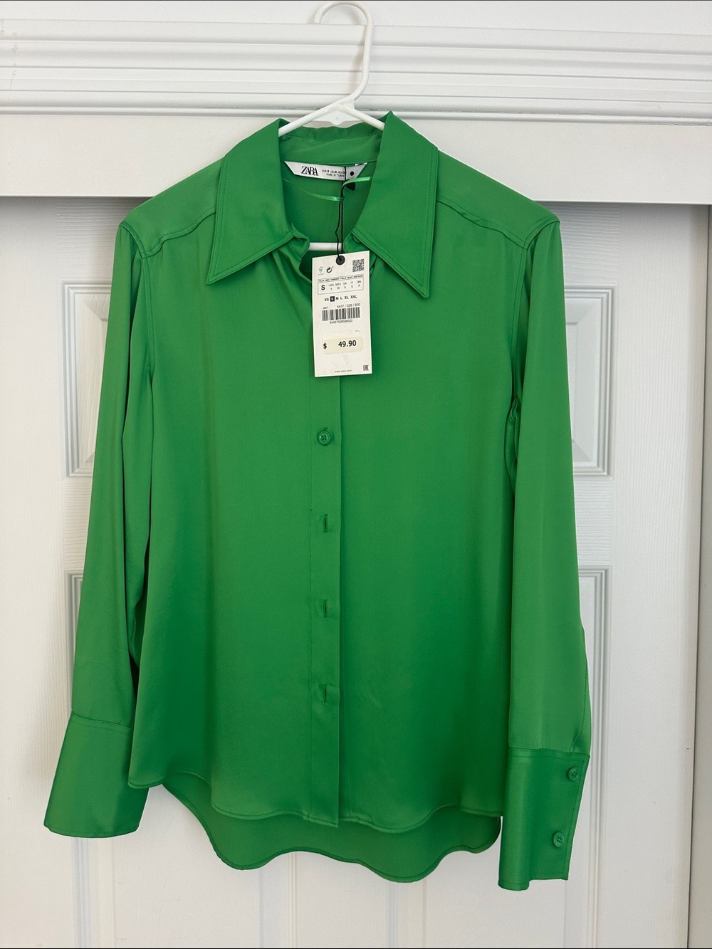 Green button down